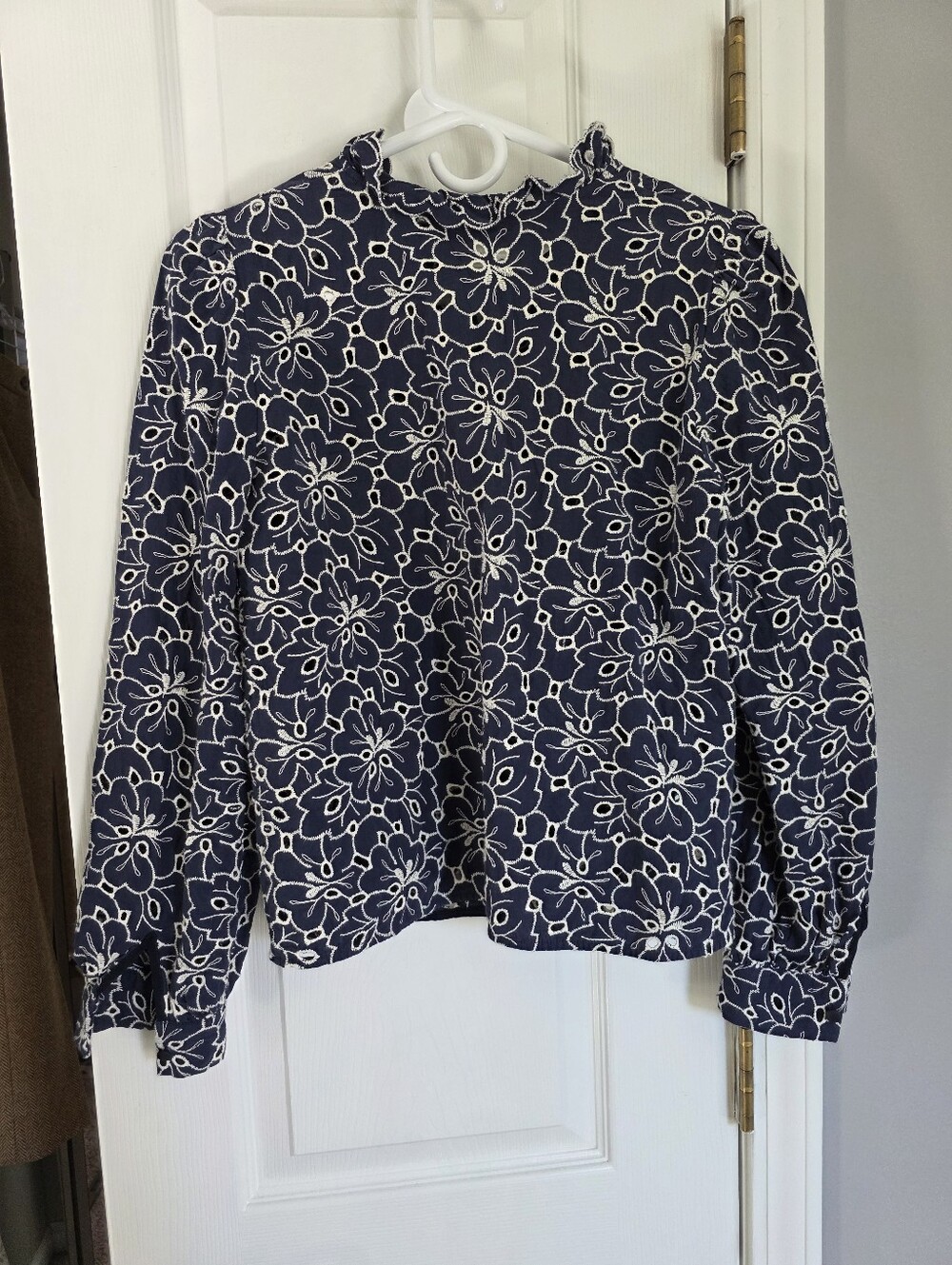 Sezane Mathilda Shirt - Picture 3 of 8